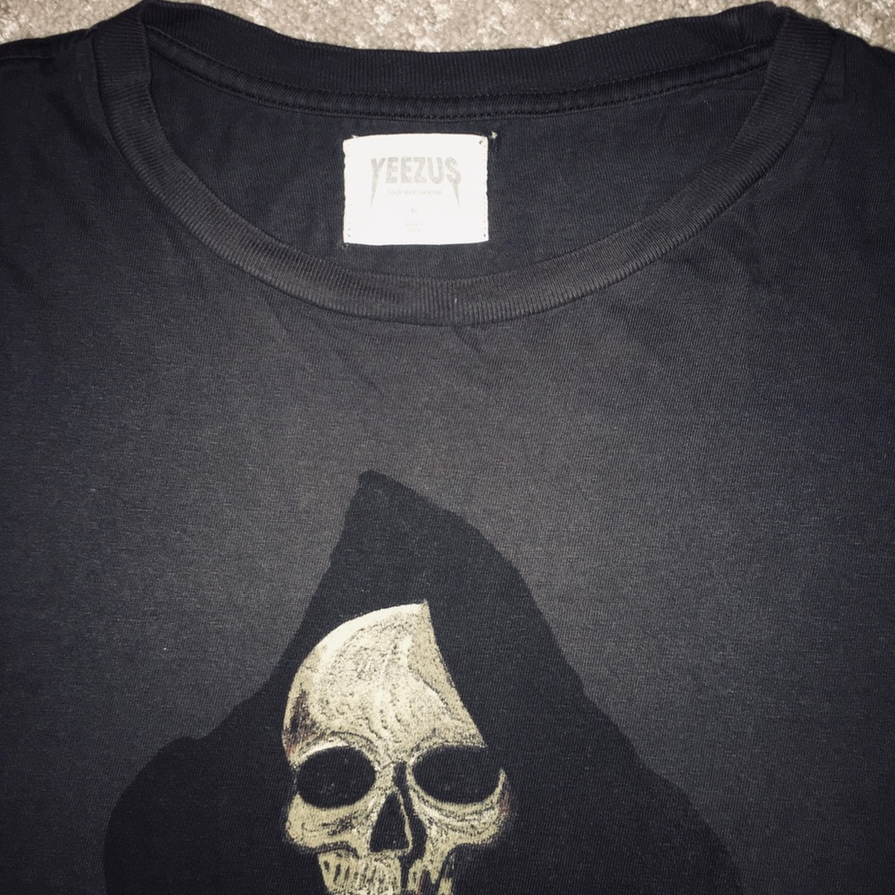 (SOLD) Yeezus Tour Shirt XL